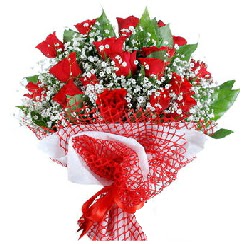 11 kırmızı gülden buket  Aydın 14 şubat sevgililer günü çiçek 