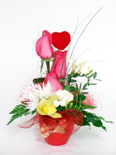  Aydın ucuz çiçek gönder  cam içerisinde 3 adet gül ve kir çiçekleri