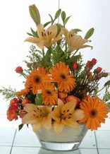  Aydın çiçek servisi , çiçekçi adresleri  cam yada mika vazo içinde karisik mevsim çiçekleri
